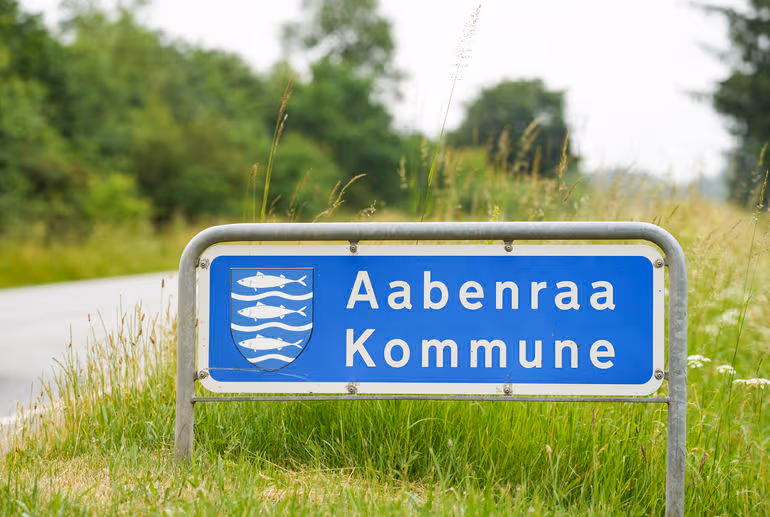 Aabenraa Kommune har samlet skole-IT og administrativ IT i nyt netværksmiljø og sat turbo på automatiseringen